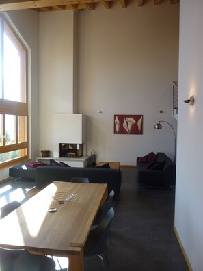 Luxury Apartment, 4 Bedrooms | Living room | Flat-screen TV, fireplace - Appartement Loup-Blanc Est (Ayent)