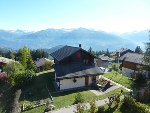 Luxury-Apartment, 4 Schlafzimmer | Blick auf die Berge