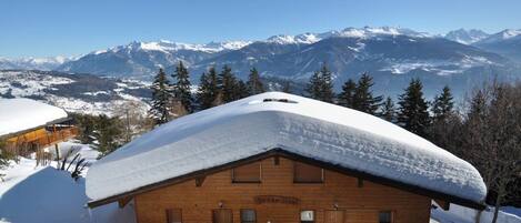 Chalet Confort, 3 chambres | Vue sur les montagnes