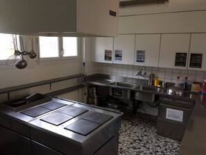 Hus | Eget kjøkken | Kjøleskap på fellesområdet og mikrobølgeovn på fellesområdet