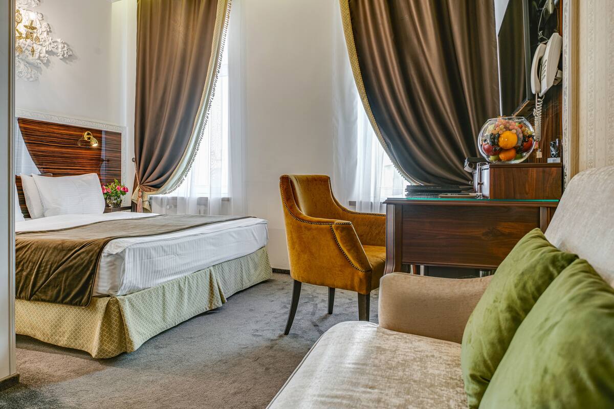 Estúdio luxo | 1 quarto, frigobar, cofres nos quartos, escrivaninha
