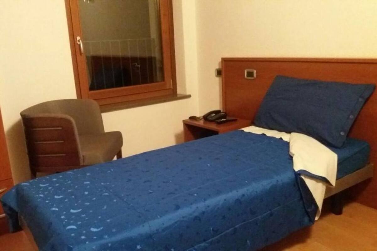 Wifi gratis y ropa de cama