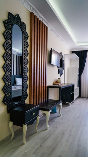 En 34-tommers LCD-TV med Parabol-TV samt TV