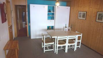 Comfort Apartment, 2 Bedrooms | Living area | Flat-screen TV, fireplace