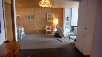 Comfort Apartment, 2 Bedrooms | Living area | Flat-screen TV, fireplace