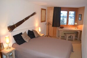 Apartemen Comfort | 3 kamar tidur dan Wi-Fi gratis