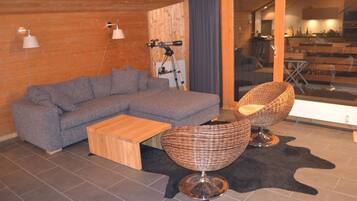 Comfort Apartment | Living room