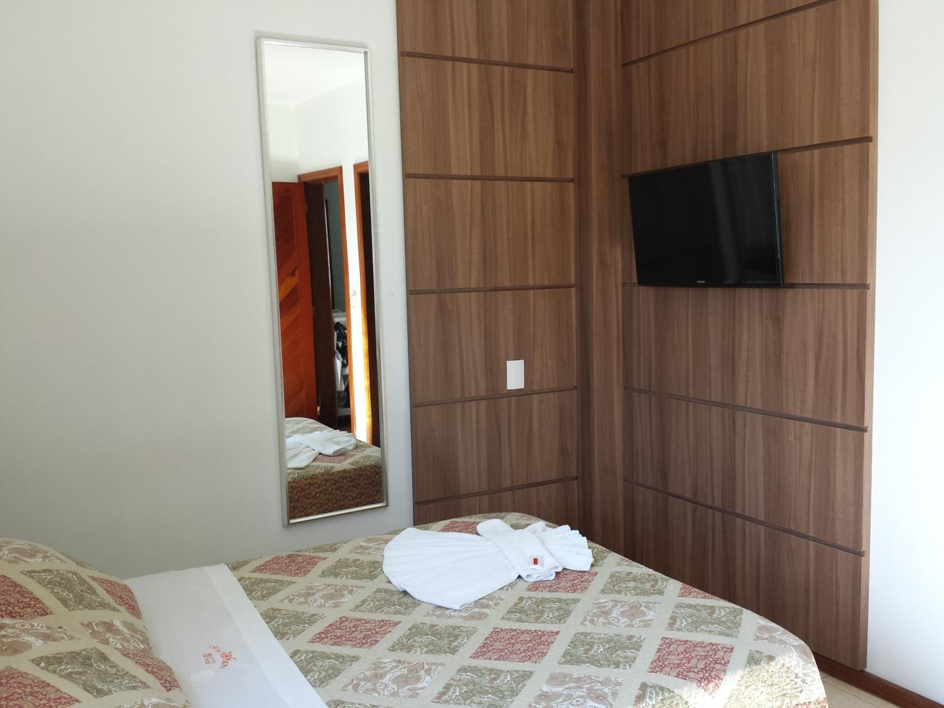1 bedroom, minibar, desk, free wifi