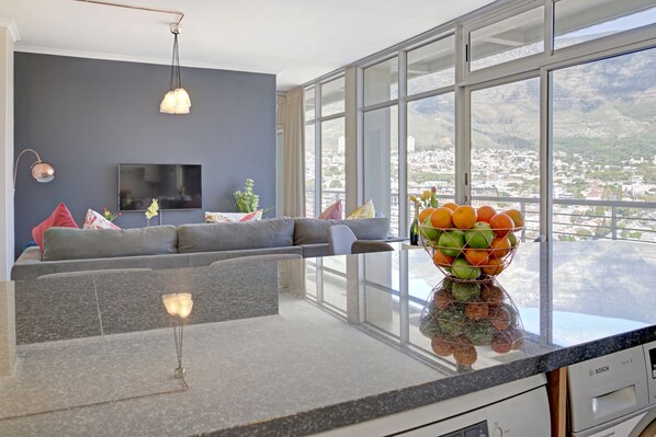 Living area - Hazel By Stay Amazing (Cape Town)