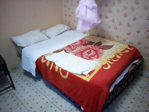 Double or Twin Room | Desk, free WiFi, bed sheets