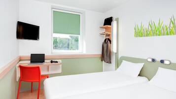 Double Room | Desk, soundproofing