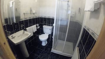 Free toiletries, towels