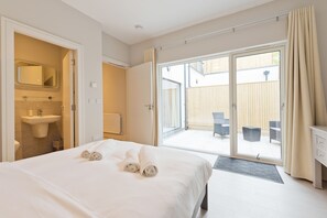 都會單棟房屋 | 4 間睡房、熨斗/熨衫板、免費 Wi-Fi、床單