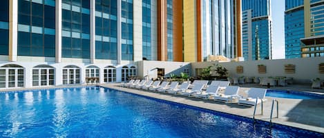 Outdoor pool, sun loungers