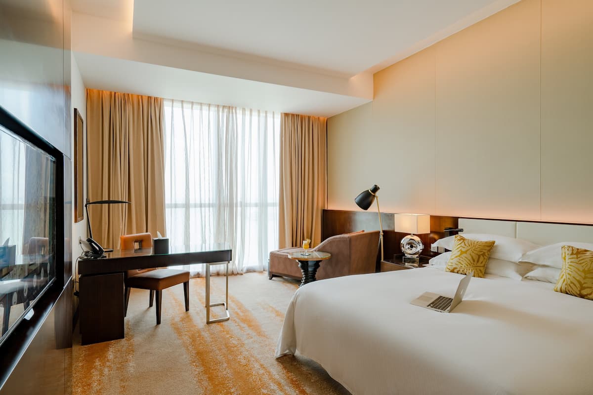 Staduitzicht vanuit accommodatie