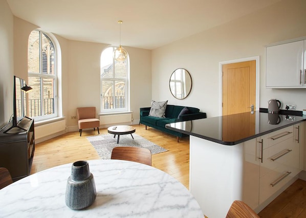 2 Bedroom Apartment | Living area
