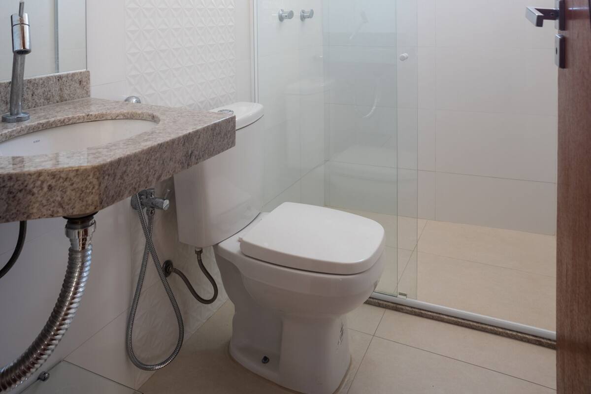 Double Room | Bathroom | Shower, towels, soap