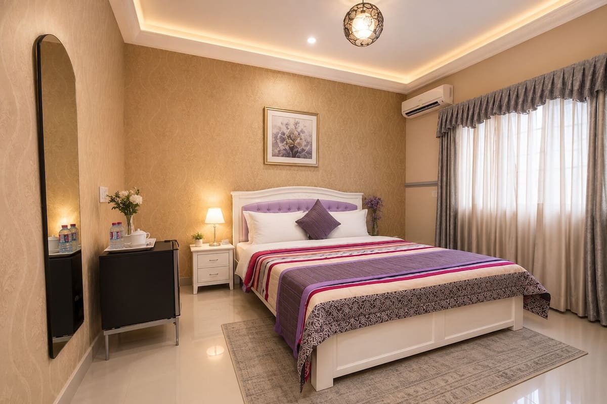 Standard Room, Pool View | Minibar, desk, WiFi (free), bed sheets