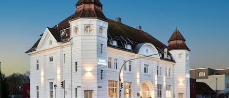 Fachada de la propiedad