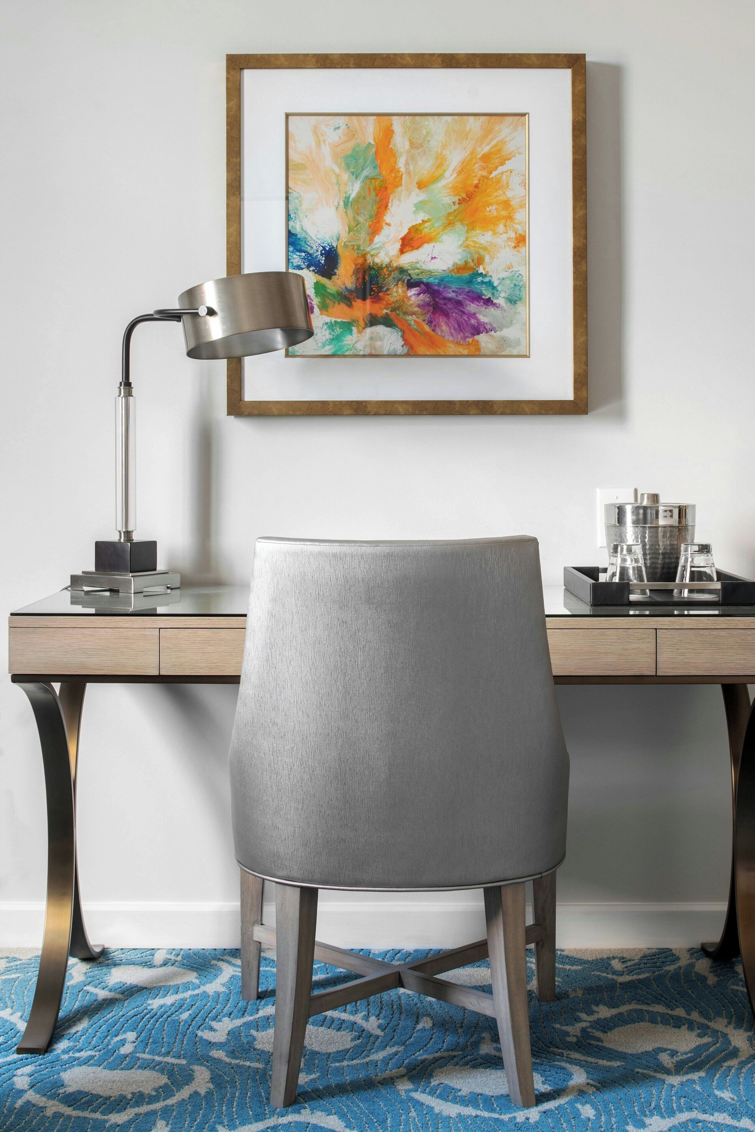 minibar, individually decorated, individually furnished, desk