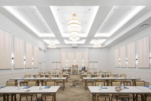 Meeting facility - The Karol Hotel, St. Petersburg Clearwater, a Tribute Portfolio Hotel (Clearwater)