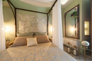 Deluxe-Doppelzimmer, Balkon | Minibar, schallisolierte Zimmer, kostenloses WLAN, Bettwäsche