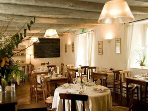 Restaurant - Hotel La Bougnate (Blesle)