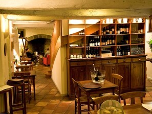 Bar (on property) - Hotel La Bougnate (Blesle)
