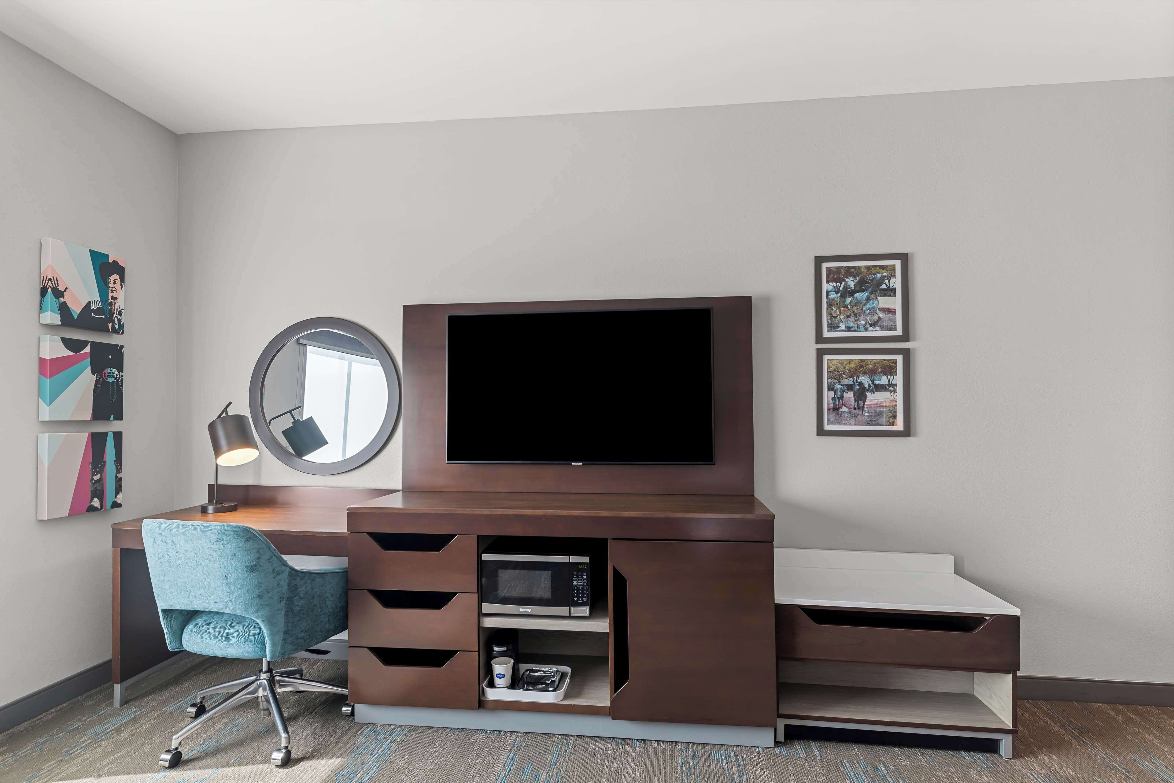 1 bedroom, desk, laptop workspace, blackout curtains