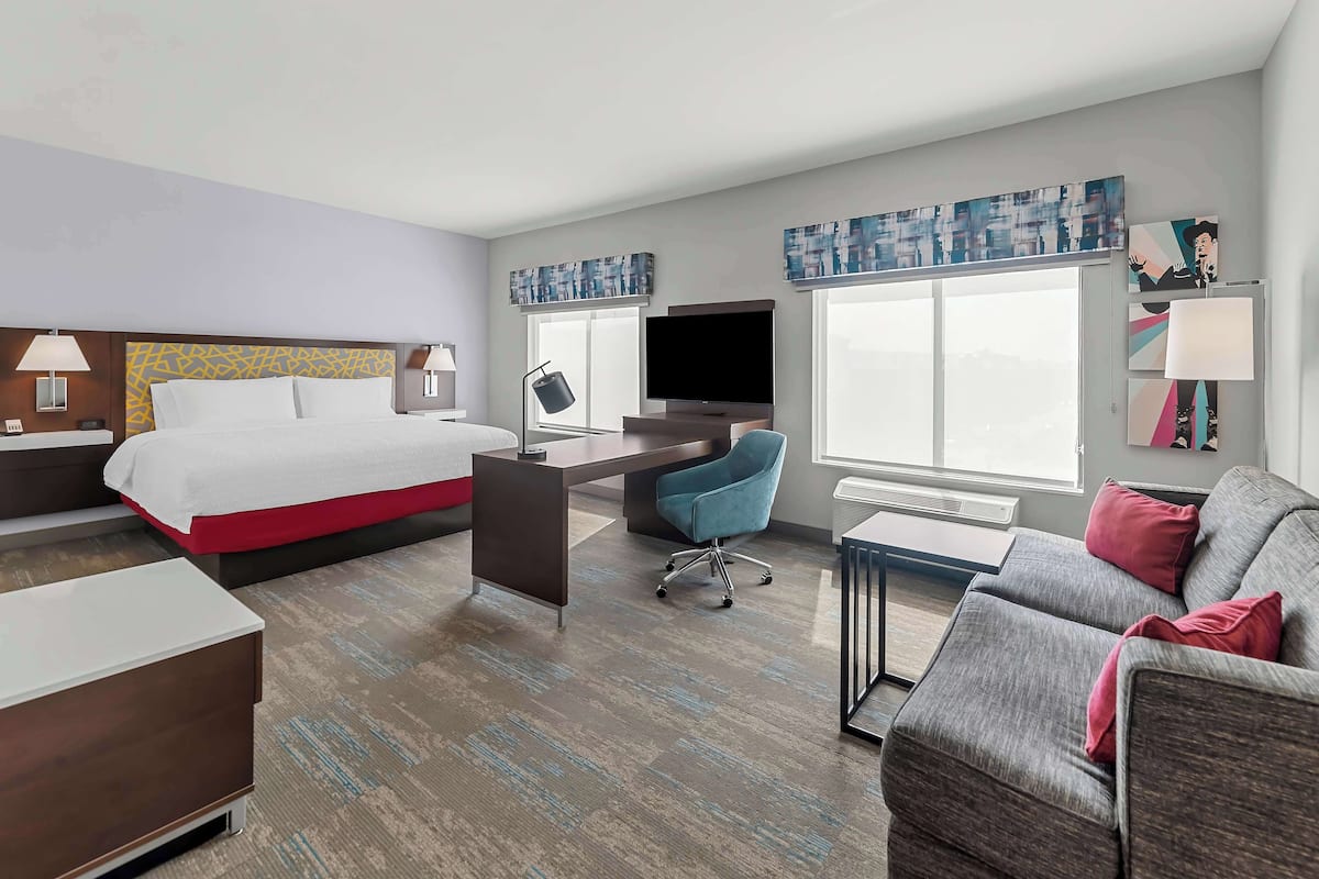 1 bedroom, desk, laptop workspace, blackout curtains