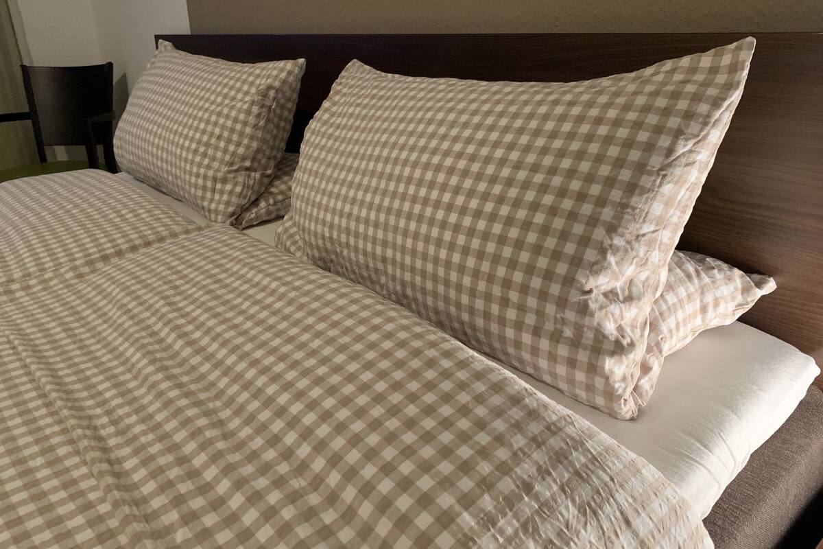 Superior Double Room | 1 bedroom, desk, blackout drapes, soundproofing