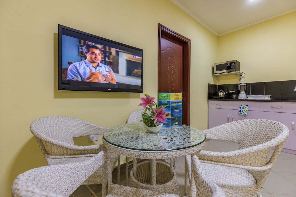 Comfort Apartment | In-room dining