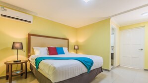 Comfort Studio Suite - Rooi Santo Apartments (Noord)