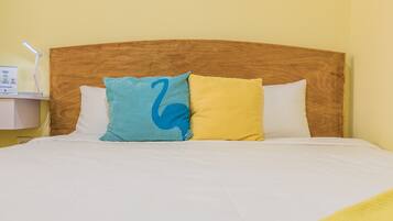 Comfort Apartment | In-room safe, blackout drapes, iron/ironing board, free WiFi