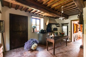 Villa - 5 sovrum (Villa Doriana) | Eget kök | Stort kylskåp, spishäll, kaffe- och tebryggare och vattenkokare