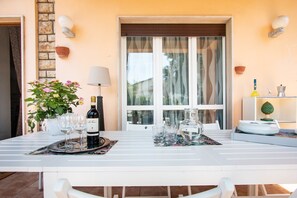 Outdoor dining - Villa Franca (Pietrasanta)
