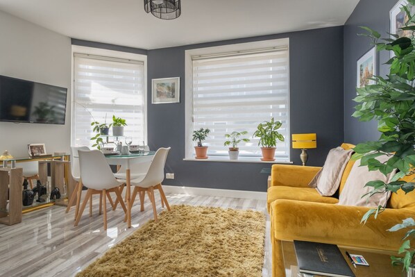 Apartment | Living room