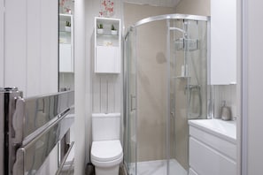 Appartamento | Doccia