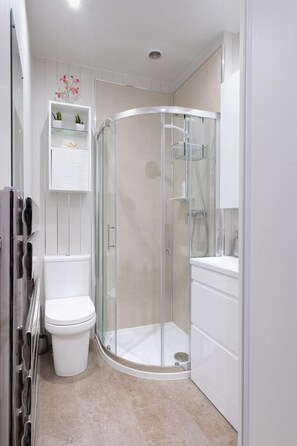 Apartment | Bathroom