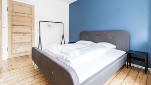 Standard Apartment | 2 bedrooms, hypo-allergenic bedding, desk, iron/ironing board - 2-bedroom apartment by Kongens Nytorv (Copenhagen)