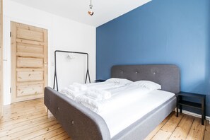 Standard-Apartment | 2 Schlafzimmer, Allergikerbettwaren, Schreibtisch, Bügeleisen/Bügelbrett