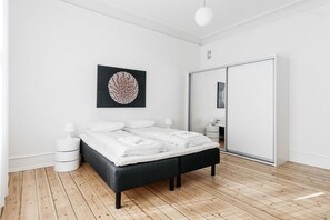 Apartamento luxo | 3 quartos, roupas de cama antialérgicas, escrivaninha