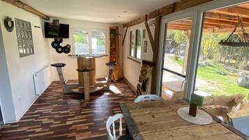 Tägliches inbegriffenes Frühstück zur Selbstbedienung