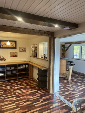 Free daily self-service breakfast  - La Irmania Pension (Finkenstein am Faaker See)