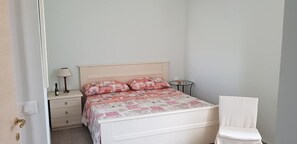 Quadruple Room (Verdi) | Free WiFi - Piccolo Albergo del Musicista (Carinola)