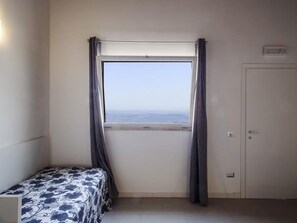 Literie de qualité supérieure, décoration personnalisée