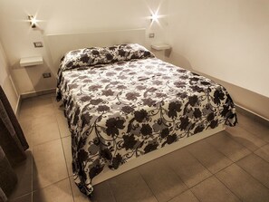 Premium bedding, individually decorated, individually furnished - B&B Opera Suites (Castellammare del Golfo)