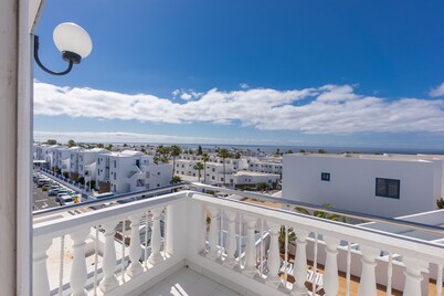 Apartamentos Corona Mar