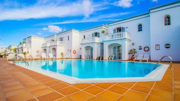 Piscina a l'aire lliure