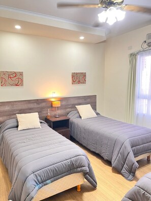 Standard Triple Room | Egyptian cotton sheets, premium bedding, free WiFi, wheelchair access - Hotel Atepsa (Buenos Aires)